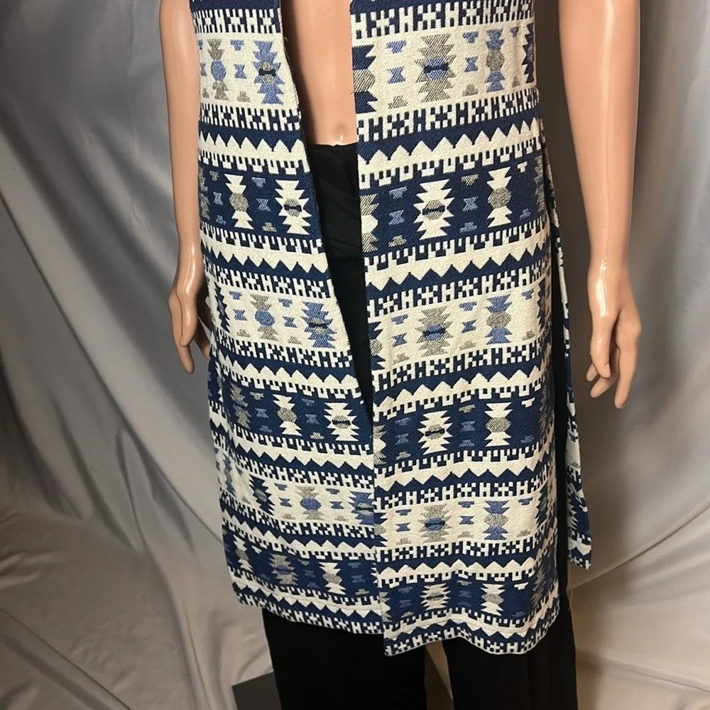 BCBGeneration Geometric Vest Size XXS - Picture 3 of 13